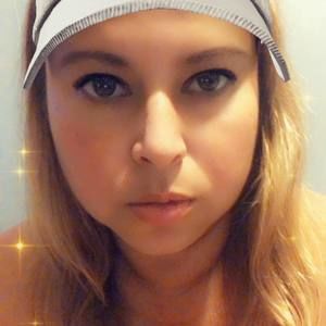 Meet your Posher, Lorena